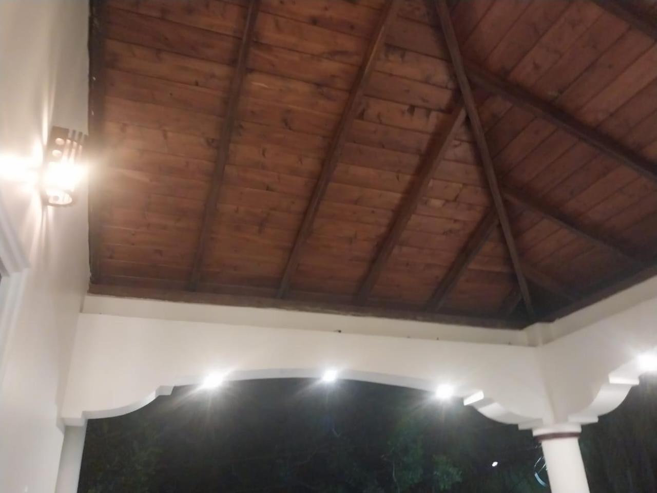 Javi Holiday Home Trincomalee Buitenkant foto